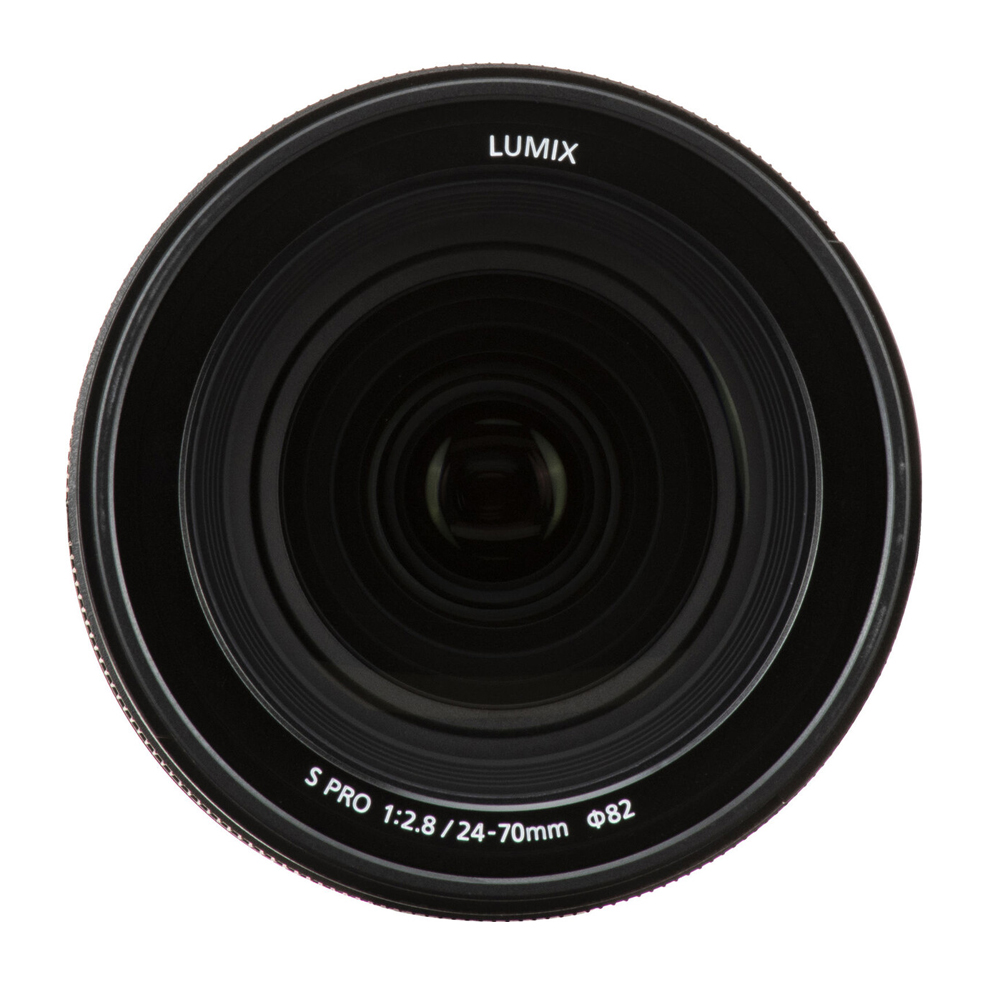 Panasonic Lumix S Pro 24-70mm F/2.8 (S-E2470)